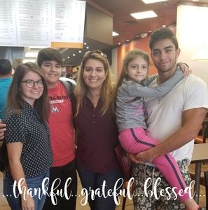 Meet your Posher, Adriana